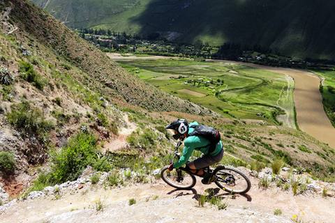 Foto 5 de Tour a Maras y Moray en bicicleta